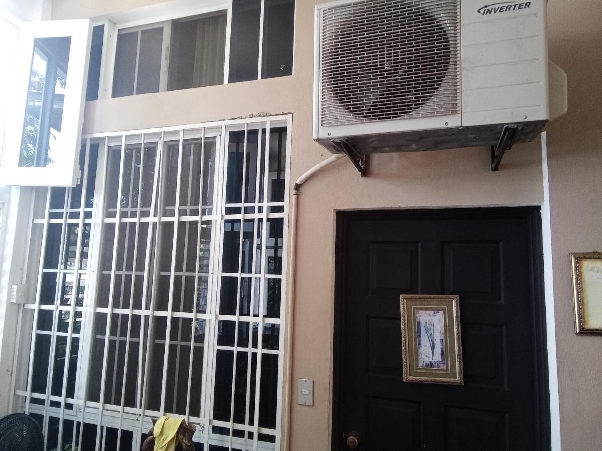 Hotel Casa De Don Francisco Flores Dış mekan fotoğraf